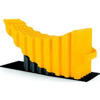 Camco 44436 Curved Trailer Aid With Chock And Pad - 44436 - 17-44436F1